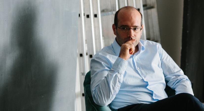 Karácsonyék kampánygyűjtése a politikai korrupció minősített esete – Mráz Ágoston Sámuel a Mandinernek