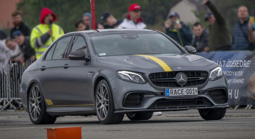 Nem volt fakezű a RACE-001 vezetője, de sokan túlbecsülik a képességeiket és így versenyeznek a forgalomban