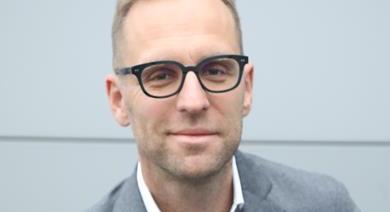 Várkonyi Balázs és Kelemen Gyula kiszáll az eMAG-ból, és viszik a Vaterát is