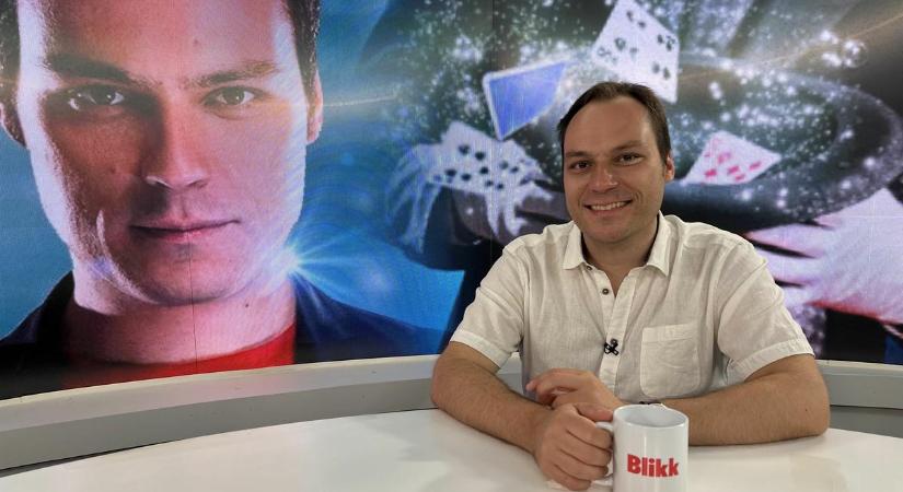 Száz forintból varázsol házat a világbajnok bűvész, Hajnóczy Soma – videó