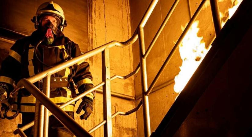 Temesvár: tűz ütött ki egy tömbházban, hárman füstmérgezést kaptak
