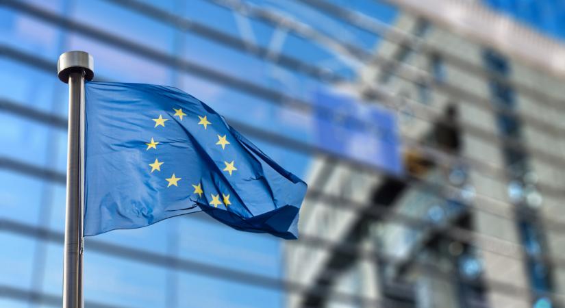 Augusztusban létrejön egy újabb minisztérium: az Igazságügyi Minisztériumból válik ki