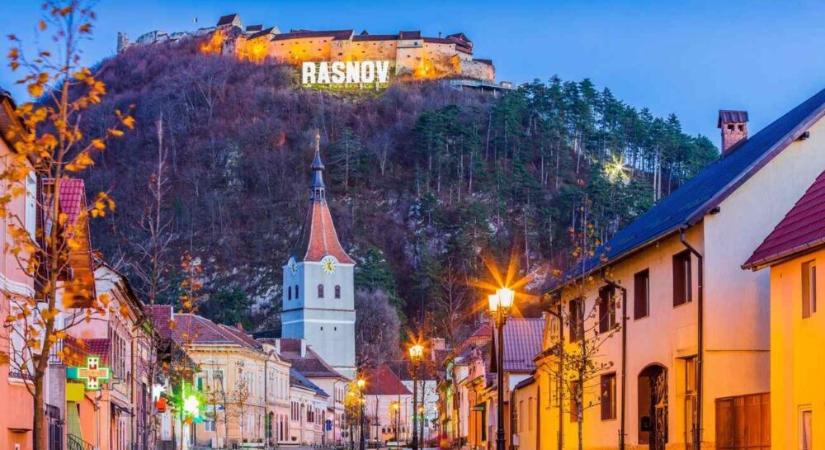 Tíz év után nyit a brassói fellegvár