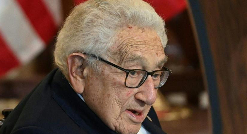 Kínában tárgyalt Henry Kissinger