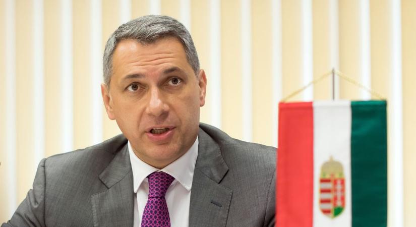 Az Alkotmánybíróság szerint alaptörvény-ellenes Lázár János építési törvénye