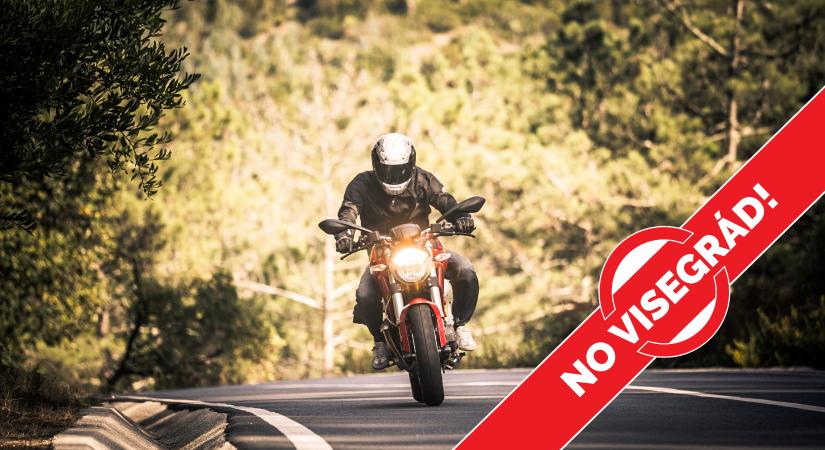 Végre aláírásgyűjtés indult a motorosokat kitiltó visegrádi tábla ellen