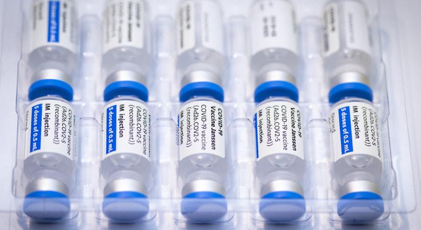 Több mint háromszázezer Janssen vakcinát vásárolt az NNK