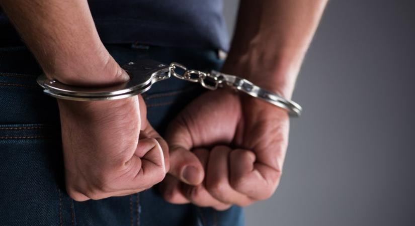 Gyomorforgató videók tucatjait őrízte a telefonján egy pedofil