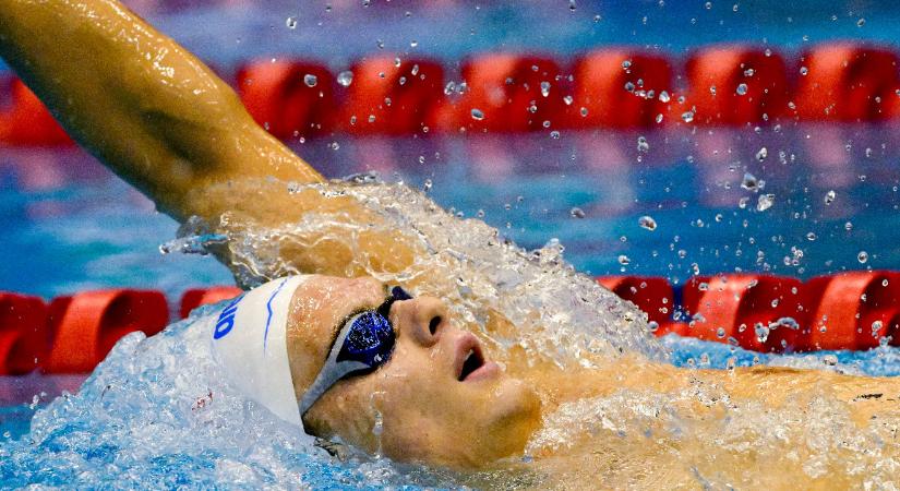 Kós Hubert világbajnok a 200 méteres hátúszásban