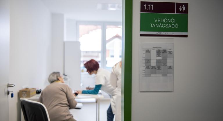 Alapvető dolgok nem működnek a védőnők államosítása óta