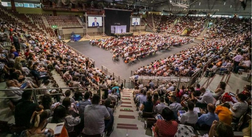 A Veszprém Arénában két kongresszust rendeztek Jehova Tanúi