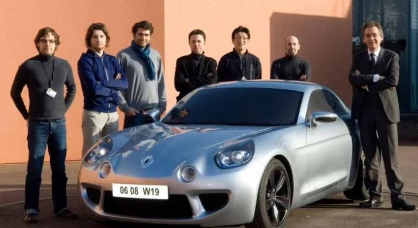 Ez lett volna az Alpine Nissan 350Z-je