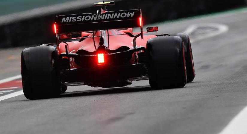 F1: A Ferrari miatt szív az egész mezőny