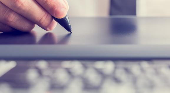 Újabb területen lesz kötelező az elektronikus aláírás - nem is akárhol