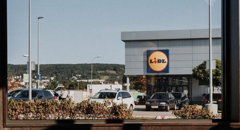 Közleményt adott ki a Lidl, ezt kérik minden vásárlótól