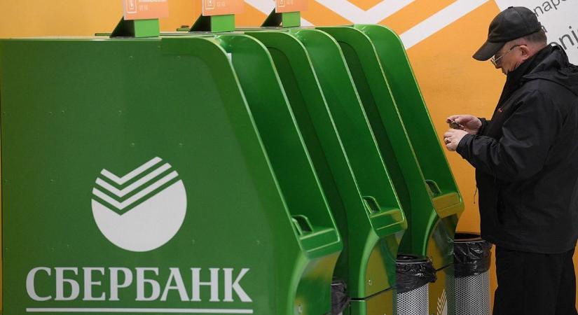 Fittyet hány a szankciókra a Sberbank: rekordra ugrott az orosz bank profitja
