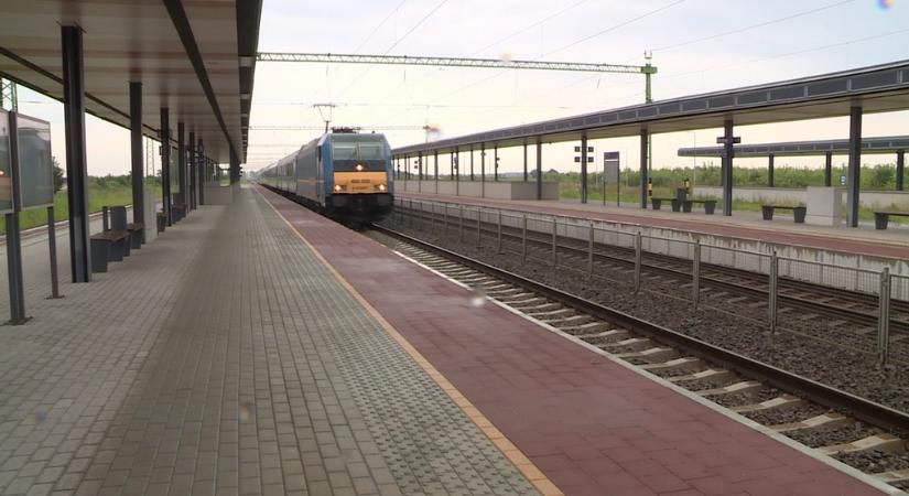 A békéscsabai vasúti vonalon és Szolnok-Debrecen szakaszon megnő a menetidő