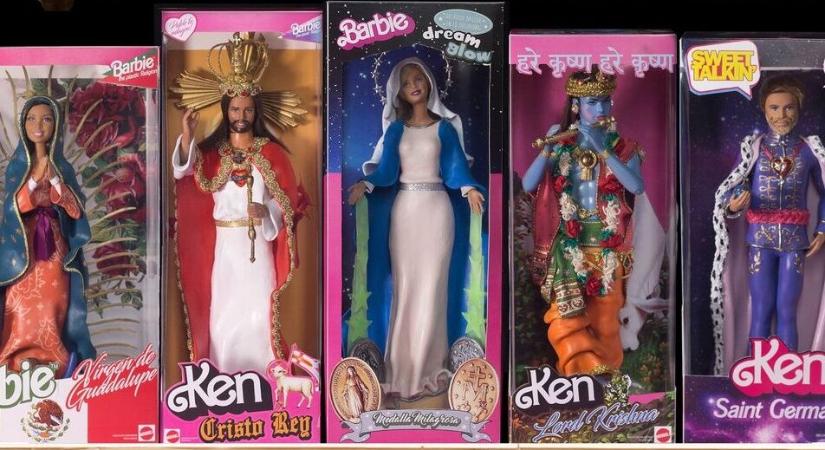 Újból bemutatnák a „Barbie Szűz Máriát” és keresztre feszített „Jézus Kent”