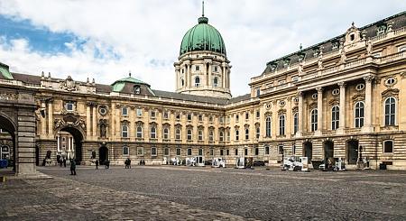 Megsérültek a műtárgyak? Megszólalt a Magyar Nemzeti Galéria a beázás kapcsán