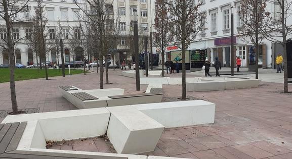A Fővárosi Törvényszék szerint Alaptörvény-ellenes jogszabályt kellene alkalmazni az államosított pesti közterek ügyében