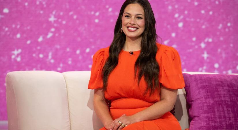 Ashley Graham az anyaság kihívásairól vallott