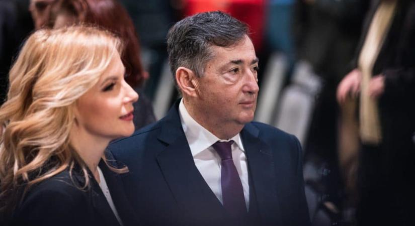 Itt a felfoghatatlan hír a NER luxus jachtról, amin Várkonyi Andrea és Mészáros lőrinc pihenget