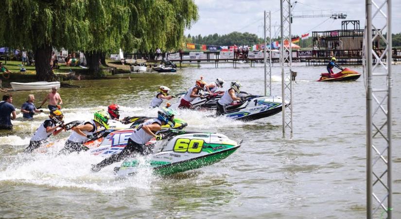 9 év után ismét jet-ski verseny lesz a Csónakázó tónál