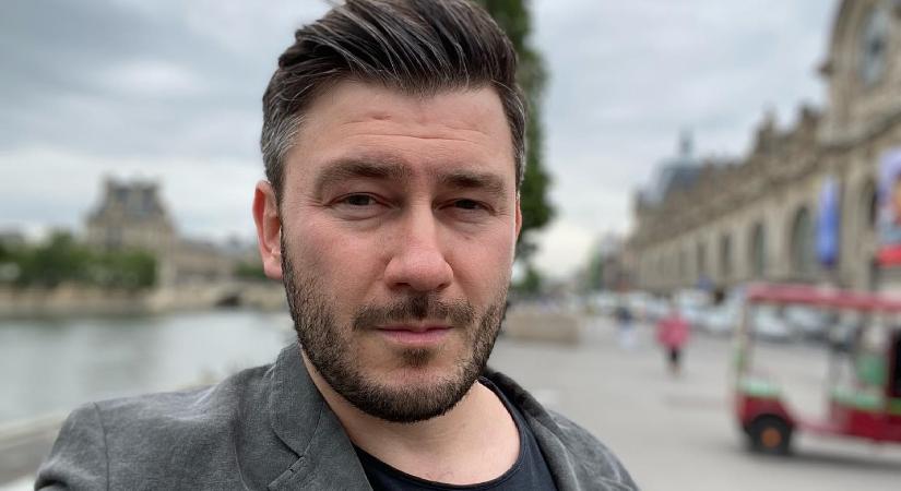 Oroszországi szólásszabadság: távollétében ítélték nyolc év börtönre az orosz ellenzéki írót