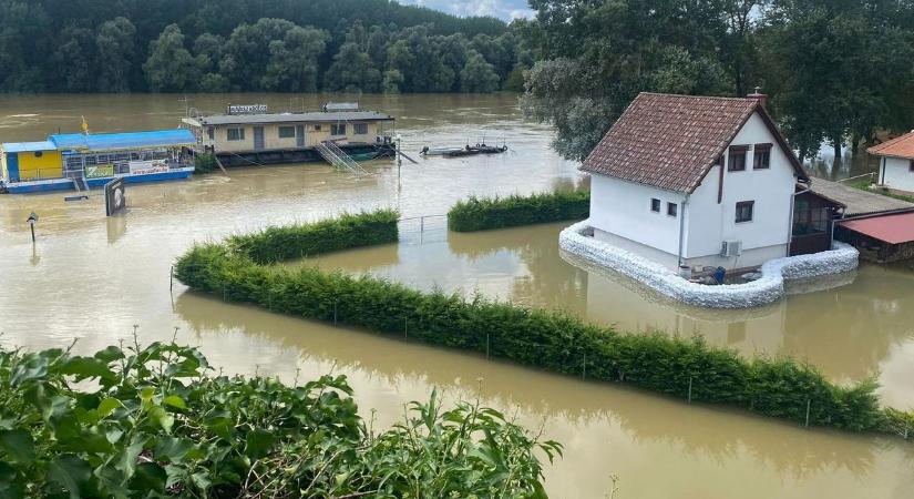 Drávaszabolcson ma tetőzik a Dráva