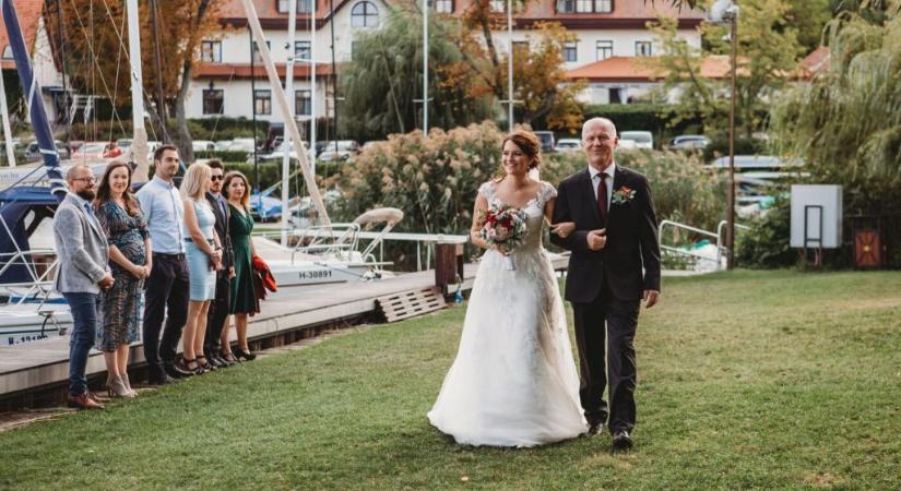 Romantikus esküvő, vidám csapatépítés a Balaton-parton? – A tihanyi Aquilo Hotel Panorámában minden lehetséges!
