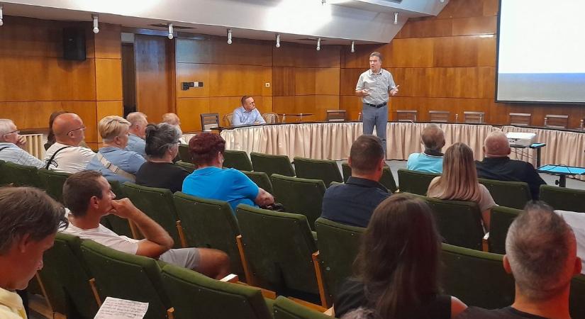 Az ott lakók szeretnék, ha élhető maradna a Vácika utca