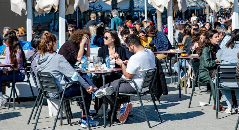 Rosszul járhatnak az egyedül utazók, ha megéheznek Barcelonában
