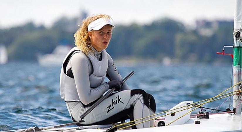 World Sailing VB 2023 – Érdi Mári négy futam után már egyedül vezeti az ILCA 6 világbajnoki mezőnyt