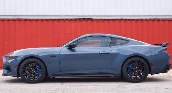 Hatalmas az érdeklődés a V8-as új Ford Mustang iránt