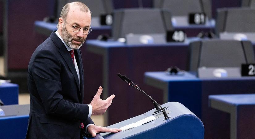 Jobbra kormányozná hajóját az EP-választások előtt az Európai Néppárt