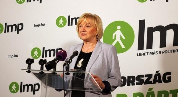 LMP: az Alkotmánybíróság írjon elő szigorúbb klímatörvényt