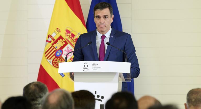 Hoppon maradhat a spanyol jobboldal