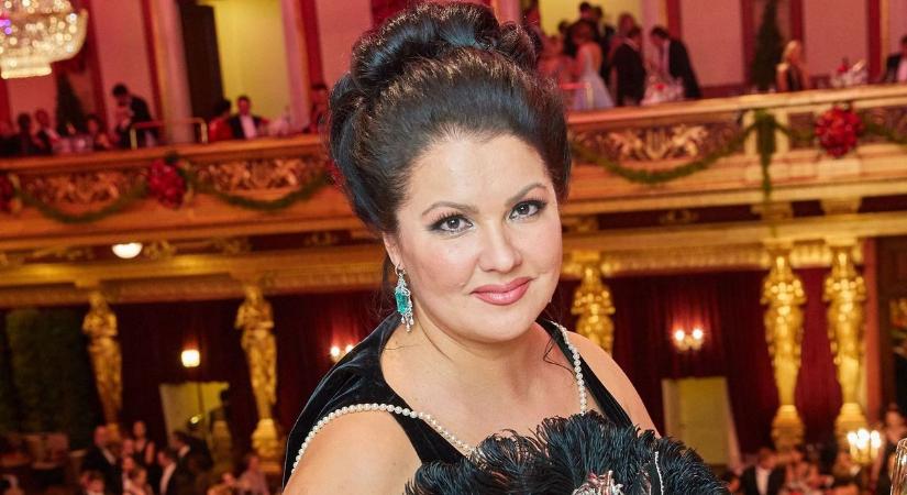 Lemondták Anna Netrebko koncertjét Prágában, „mert támogatója Putyinnak”