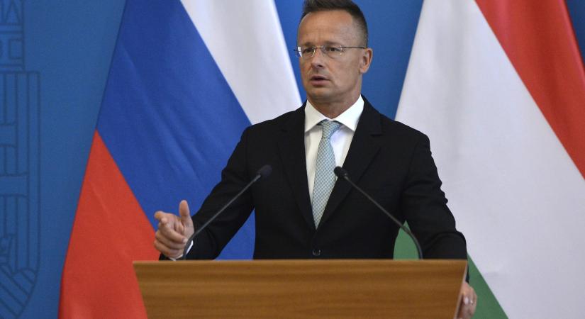 Szijjártó: aláírásra került a paksi bővítés kivitelezési szerződésének módosítása