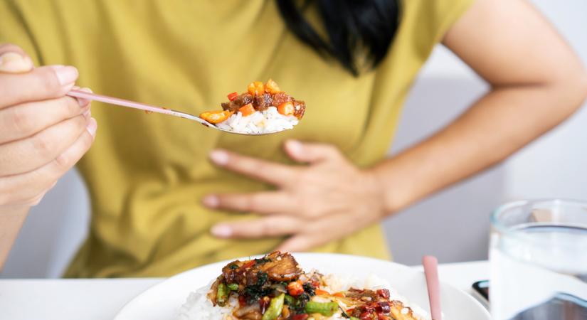 Puffadás, gyomorégés, reflux: ha ezt betartja, jobb lesz az emésztése