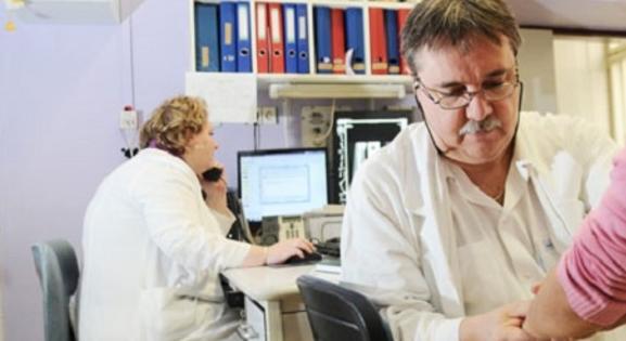 Tovább gyűjtik az aláírásokat a háziorvosok a belügyminisztériumi javaslatok miatt