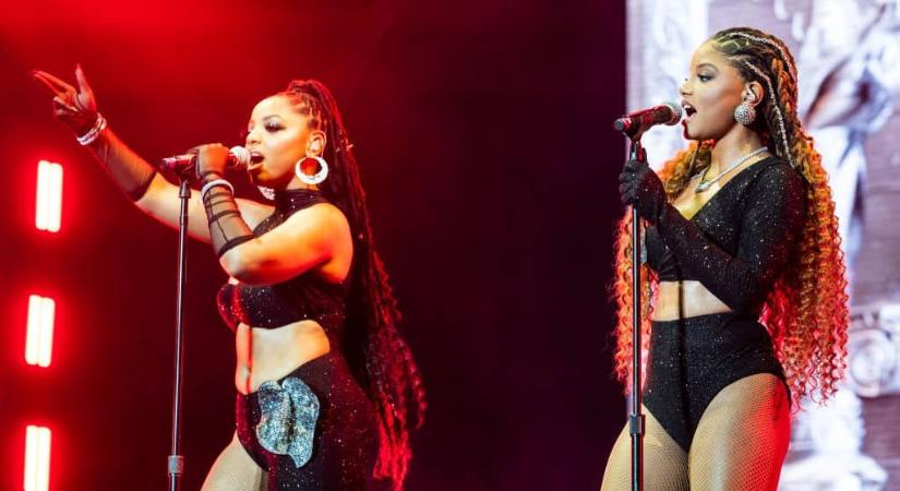 Sírásban tört ki Chloe és Halle Bailey, miután vegán helyett húsos burgerbe haraptak