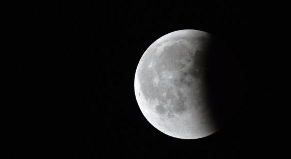 Az orosz kudarc után írhat történelmet India a Holdon