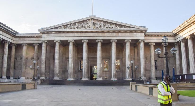 Kétezer műtárgyat lopott el a a British Museumból és fillérekért árulta a kincseket a feketepiacon