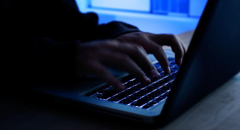 Ezrek veszíthetik el az állásukat: tényleg a mesterséges intelligencia jelenti a véget?