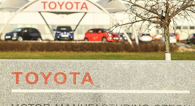 Tűzeset miatt állt le a Toyota cseh gyára