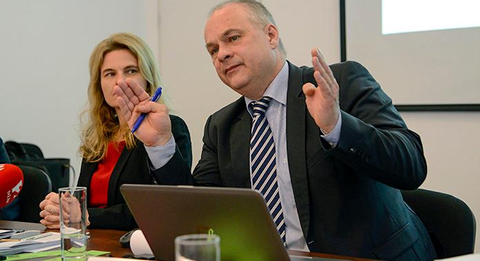 Hirtelen halál: Gyászol a MABISZ