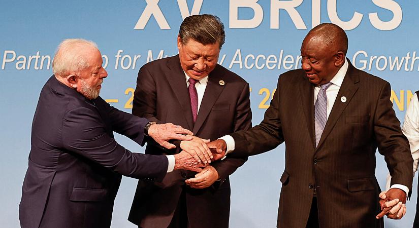 Újabb hat taggal bővül a BRICS