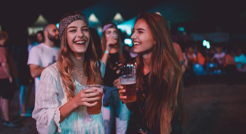 Ezért fontos, hogy sose igyál alkoholt éhgyomorra