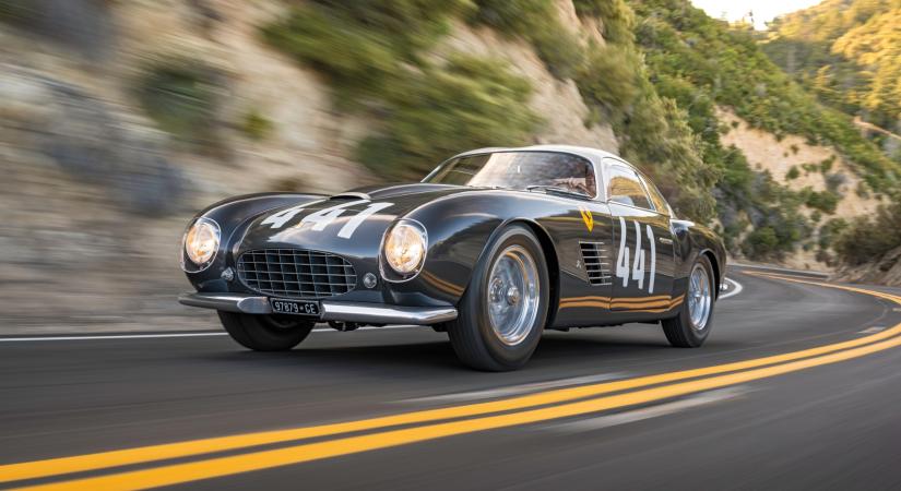 Milliárdos legenda a Zagato karosszériás Ferrari versenyautó
